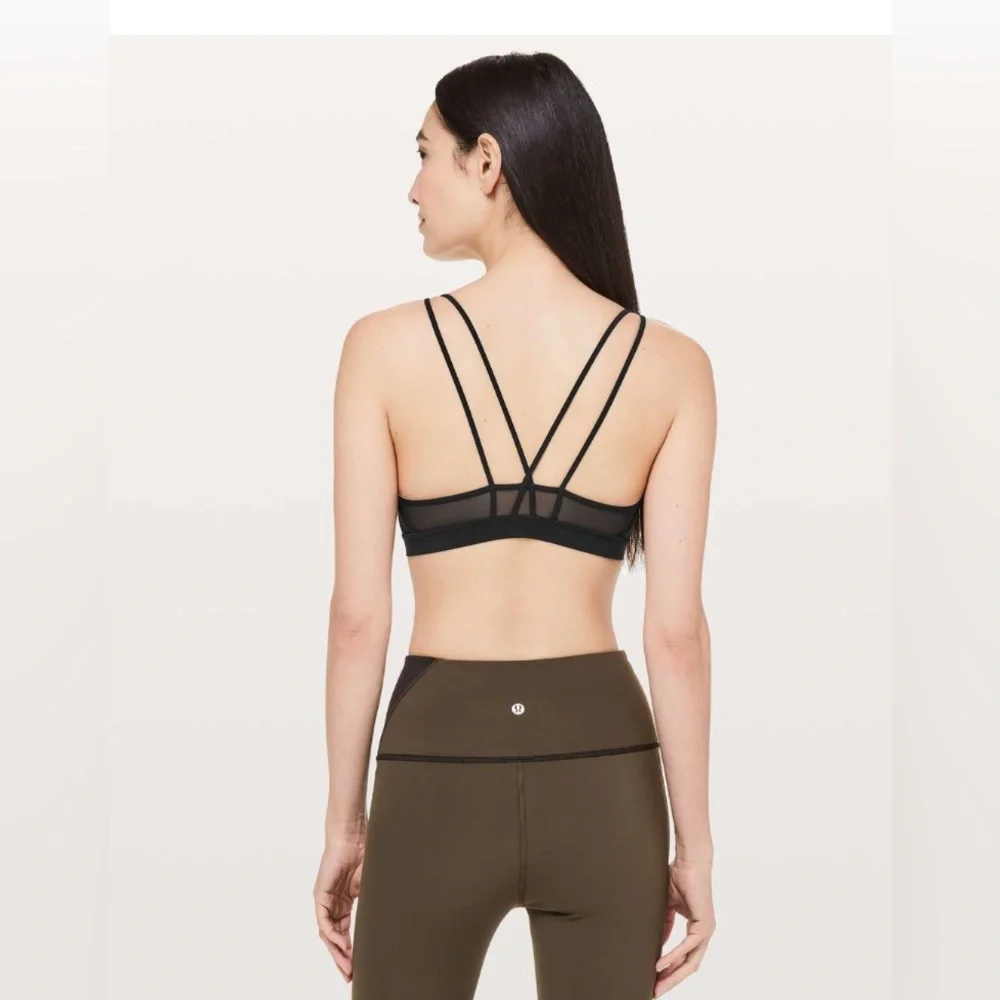 Lululemon Freely Flexed Bra Black Sports Bra Women's Size 8 - Picture 2 of 5